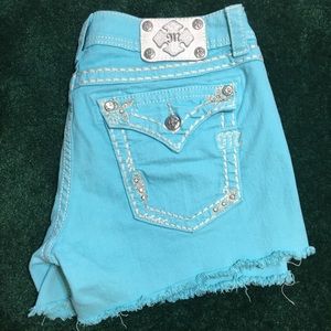 Miss Me Shorts with Flowers Size 32